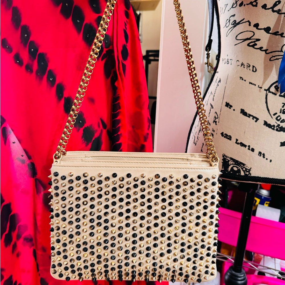 Christian Louboutin Cream and Gold 2ways Crossbody Bag with Studded Design - Picture 2 of 16